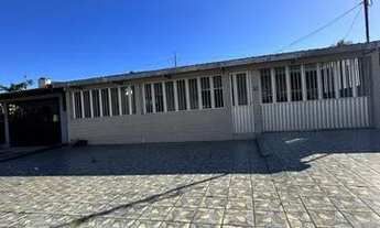 Imagem: Espaçosa Casa 4Qts sendo 3Suites