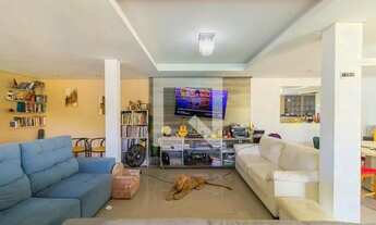 Imagem 2: Casa para Aluguel - Vila Nova, 4 Quartos, 170 m2