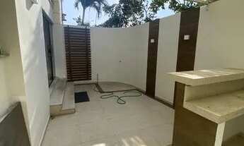 Imagem 6: Apartamento todo reformado no bairro Flamboyant com área externa