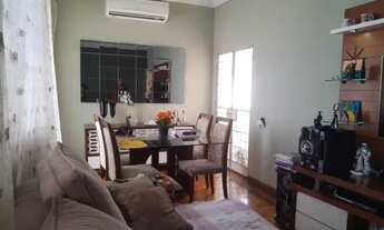 Imagem: Casa no centro de BelforRoxo