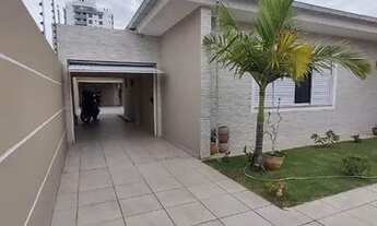 Imagem 7: Sobrado para venda possui 250 metros quadrados com 3 quartos em Vila Santana - Mogi das Cr