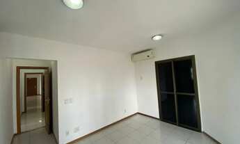 Imagem 2: Apartamento com 4 suítes, com splits, varanda em todo o apartamento, na Av. Gentil Bittenc