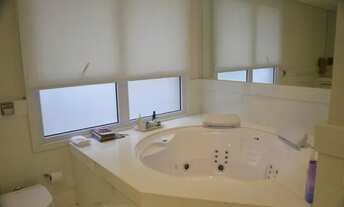 Imagem 7: Maravilhosa Mansão com 4 suítes à venda, 750 m² por R$ 11.500.000 - Alphaville -SP