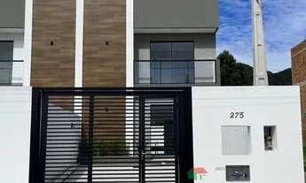 Imagem 3: Sobrado com 3 quartos e ótimo espaço de fundos privativo e ate 3 vagas de garagem