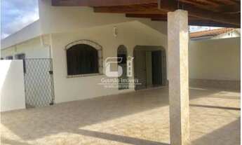 Imagem 2: Excelente casa para alugar de 200 m², com 03 quartos no bairro Satélite, Natal/RN