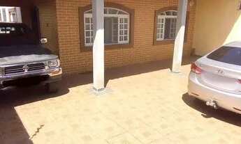 Imagem 2: Casa para Venda em Itanhaém, 4 dormitórios, 2 suítes, 3 banheiros, 3 vagas