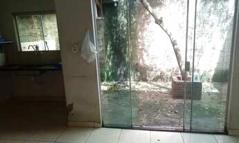 Imagem 4: Alugo uma casa para casal no segismundo pereira ,750