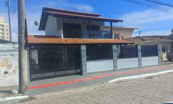 Imagem 2: Casa averbada a venda com 250 metros com 4 quartos em Cordeiros parte alta - Itajaí - SC
