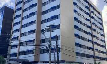 Imagem 1: Apartamento para aluguel tem 70 metros quadrados com 2 quartos em Pajuçara - Maceió - AL