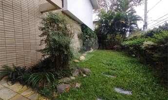 Imagem: Sobrado para venda possui 460 metros quadrados