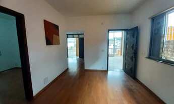 Imagem 4: Excelente casa de quatro quartos à venda no bairro Nova Granada