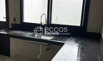 Imagem 7: Casa à venda, 3 quartos, 1 suíte, 2 vagas, Jardim das Palmeiras - Uberlândia/MG