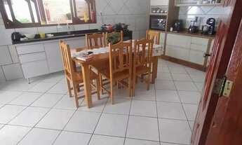 Imagem 7: Sobrado para venda possui 130 metros quadrados com 3 quartos em Lagomar - Macaé - RJ