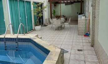 Imagem 2: CASA COM PISCINA PARA TEMPORA EM BALNEÁRIO CAMBORIÚ