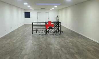 Imagem: Prédio comercial com 8 vagas na Vila Rio