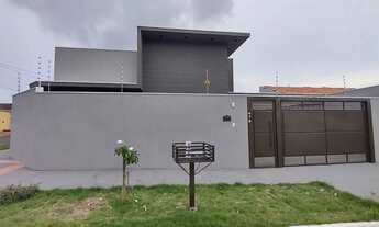 Imagem: Linda casa térrea de esquina