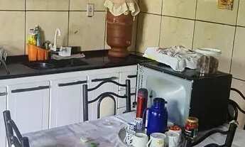 Imagem 4: Imóvel Espaçoso com Duas Casas no Mesmo Lote!