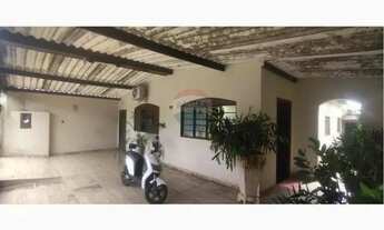 Imagem 3: Casa à Venda no Centro da Cidade