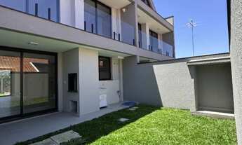 Imagem 2: Sobrado novo, Bairro Guabirotuba, com uma suite e dois quartos com 168,00 m2