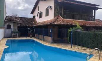 Imagem 2: Maravilhosa casa com piscina