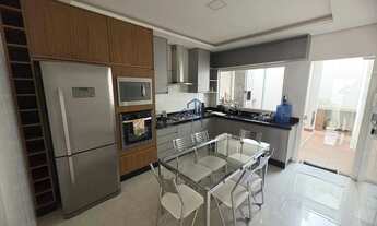 Imagem 4: CASA 3/4 SENDO UMA SUÍTE