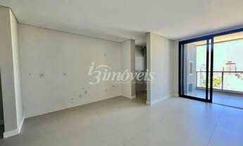 Imagem 7: Apartamento para locação, 2 suítes, 2 vagas, Edifício Residencial Maiori, Bairro Centro, I