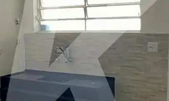 Imagem 7: Sobrado perto do metrô 2 quartos, sala, cozinha, 2 banheiros, 2 vagas