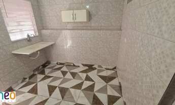 Imagem 2: Casa de 1 dormitório com ótima localização