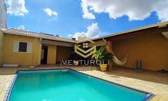 Imagem: Casa com 3 dormitórios sendo uma suíte