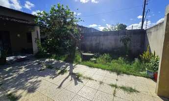 Imagem 2: Imóvel para venda possui 264 metros quadrados com 3 quartos em Antares - Maceió - AL