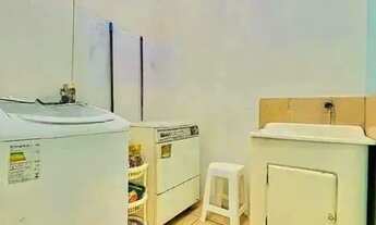 Imagem 7: Casa térrea com 307m², 3 dormitórios, 2 suítes, 3 vagas