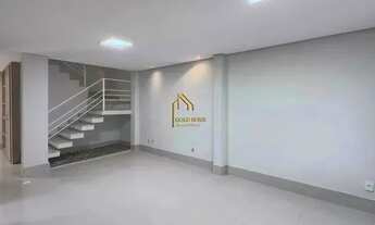 Imagem 2: Sobrado Impecável à Venda no Bairro Santa Rosa