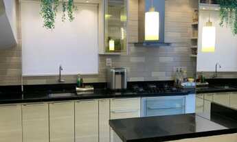 Imagem 4: Excelente casa requintada no Cond. EcoVille Residence com 3/4 sendo 2 suítes com 110m2