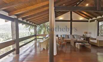 Imagem 7: Casa de condomínio em estilo contemporâneo