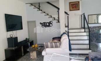 Imagem 7: Casa Triplex com 3 quartos em Todos os Santos. Rua Guarabira