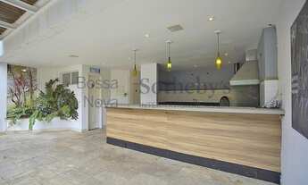 Imagem 3: Casa com projeto arquitetônico e paisagismo