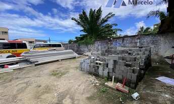 Imagem 5: Terreno de Esquina, Nascente em Rua Pavimentada de Olinda Com 1385m2