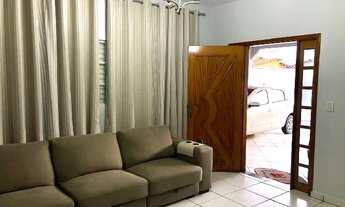 Imagem 4: Casa de 3 quartos, armários planejados, área gourmet com churrasqueira; PQ Trindade II