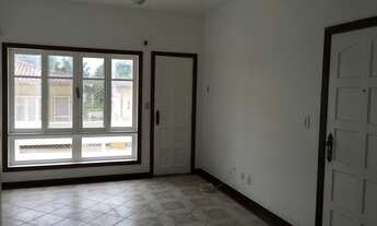 Imagem 4: Apartamento na Glória para aluguel e venda possui 76 metros quadrados com 3 quartos