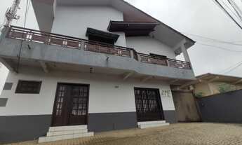 Imagem: Apartamento com 3 quartos para alugar por