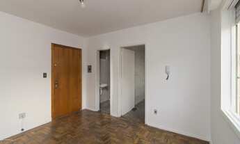 Imagem 2: PORTO ALEGRE - Apartamento Padrão - Passo Da Areia