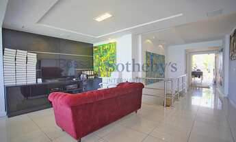 Imagem 7: Cobertura imponente com vista eterna do mar e do Morro dois Irmãos