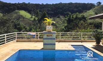 Imagem 1: Chácara com 04 Dormitórios para venda no Registro Taubaté-SP