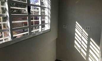 Imagem 2: PRONTO PARA USO, 400MTS DO METRÔ!! REFORMADO