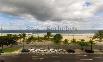 Imagem 2: Apartamento frontal mar com projeto de Eric Figueira de Mello