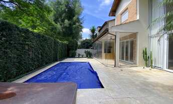 Imagem 7: Casa em condomínio exclusivo com área externa generosa