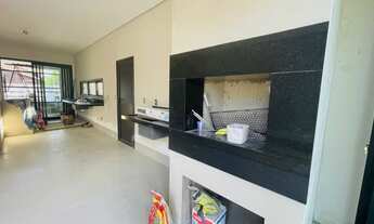 Imagem 2: Casa térrea para venda com 3 suítes, churrasqueira e piscina no Condomínio Florais Cuiabá