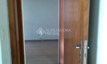 Imagem 2: PORTO ALEGRE - Apartamento Padrão - Sarandi