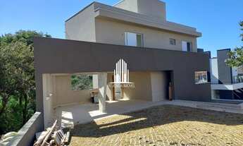 Imagem 6: Casa Nova no Tarumã, 3 dormitórios(sendo 2 suítes), 3 vagas de garagem e piscina