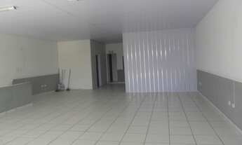 Imagem 2: Alugo sala comercial no Tatuquara